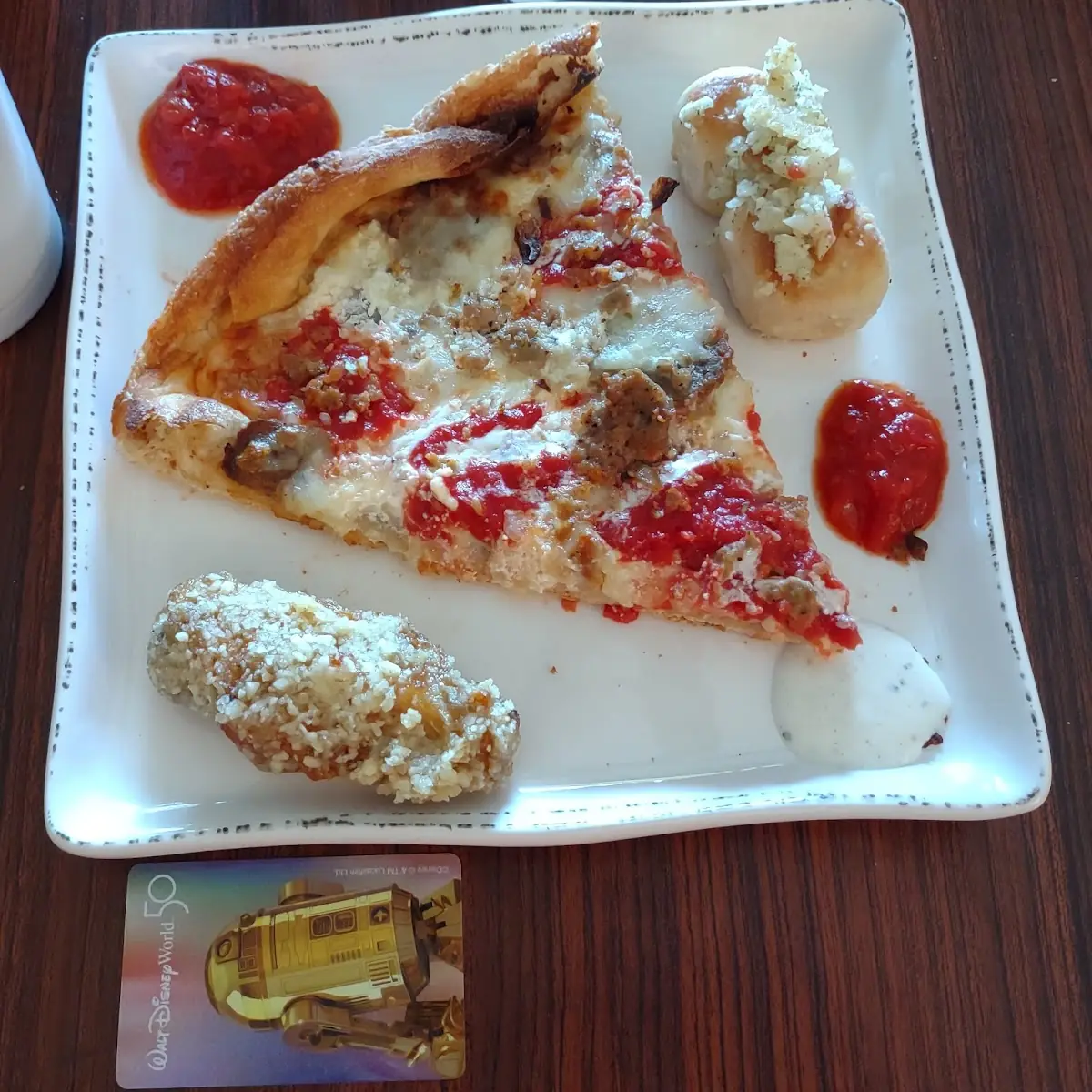 Lasagna Pizza Garlic Knots Wing