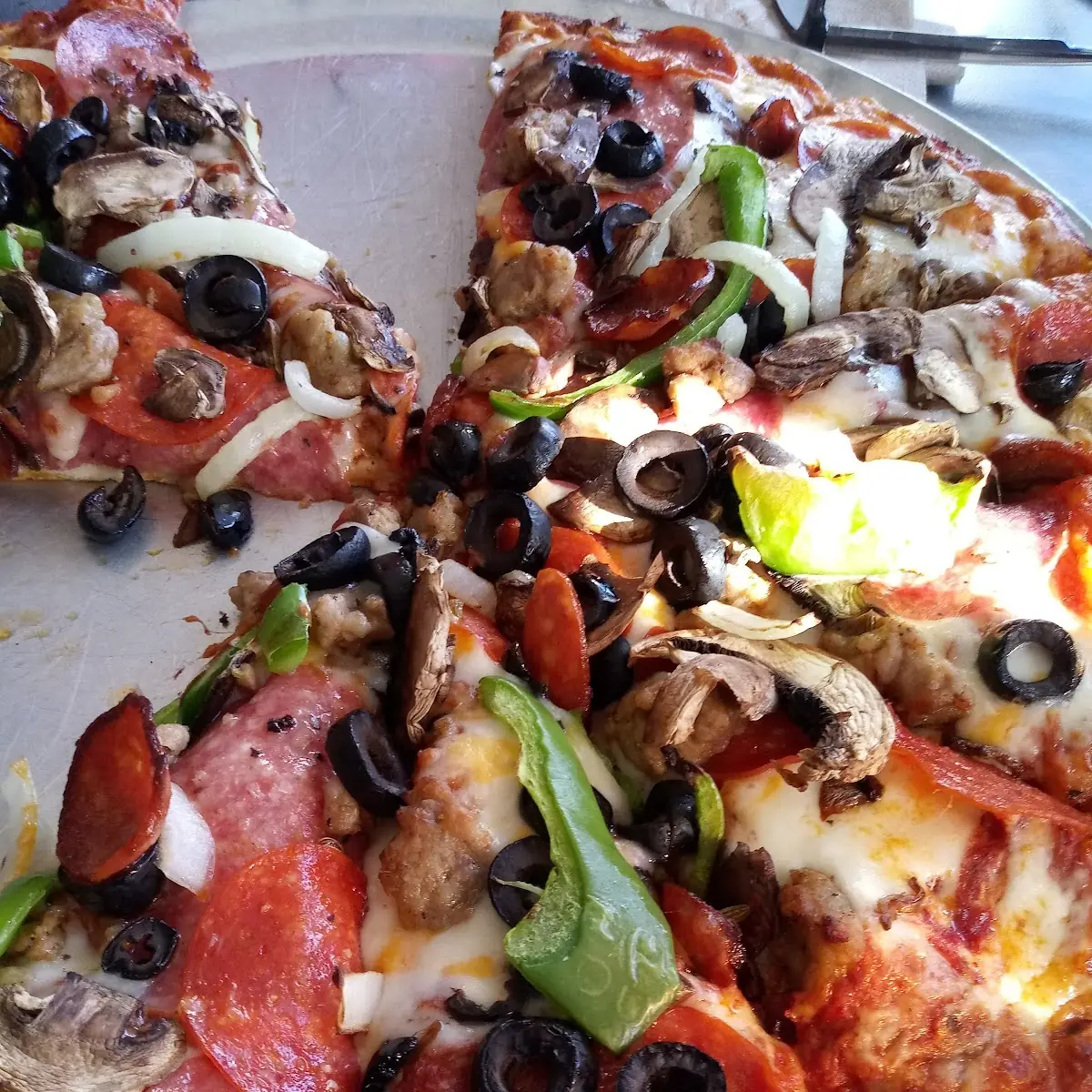 King Arthur's Supreme Pizza