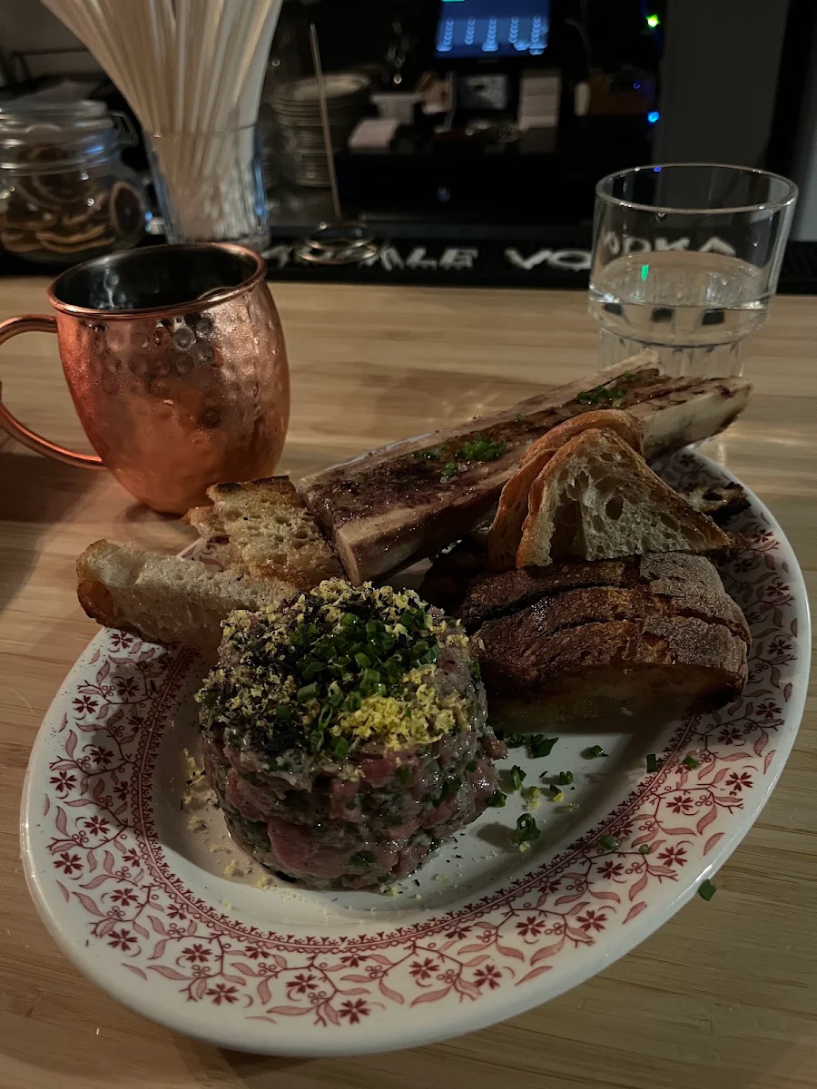 Beef Tartare, Restaurant Violet Angel