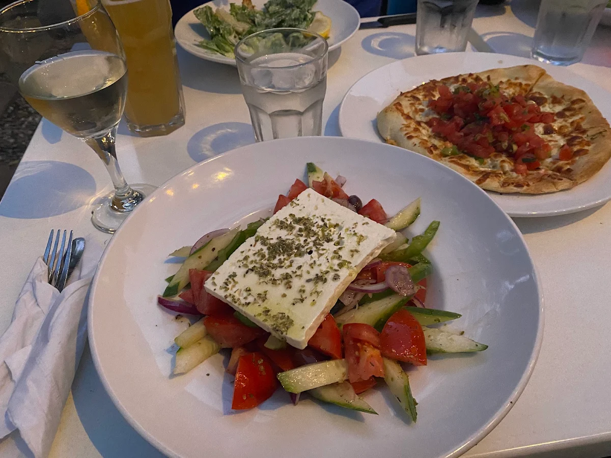 Greek Salad, Restaurant Violet Angel