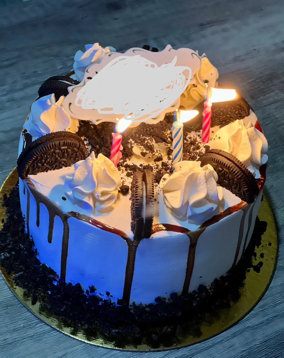 Oreo Cupcake, Petit Delights - Scarborough