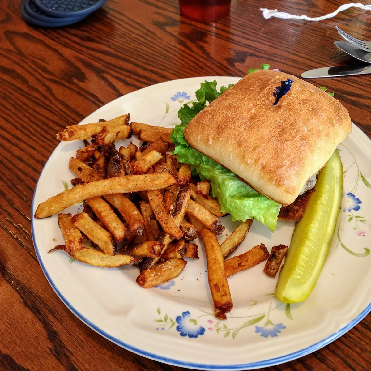 Cheese Burger with Fries