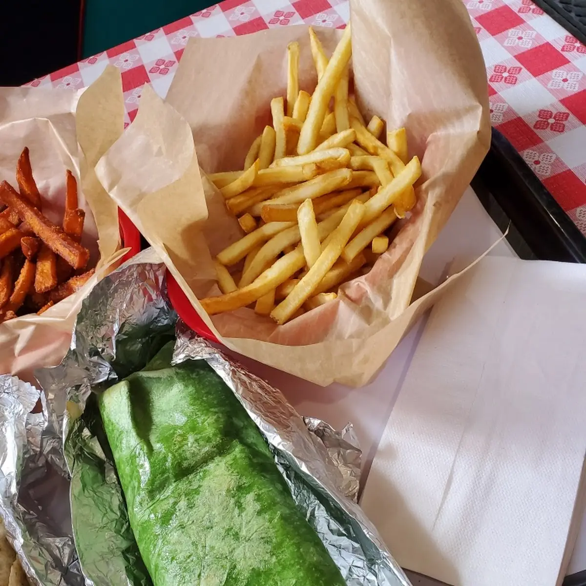 Grilled Chicken Wrap with Spinach Bread