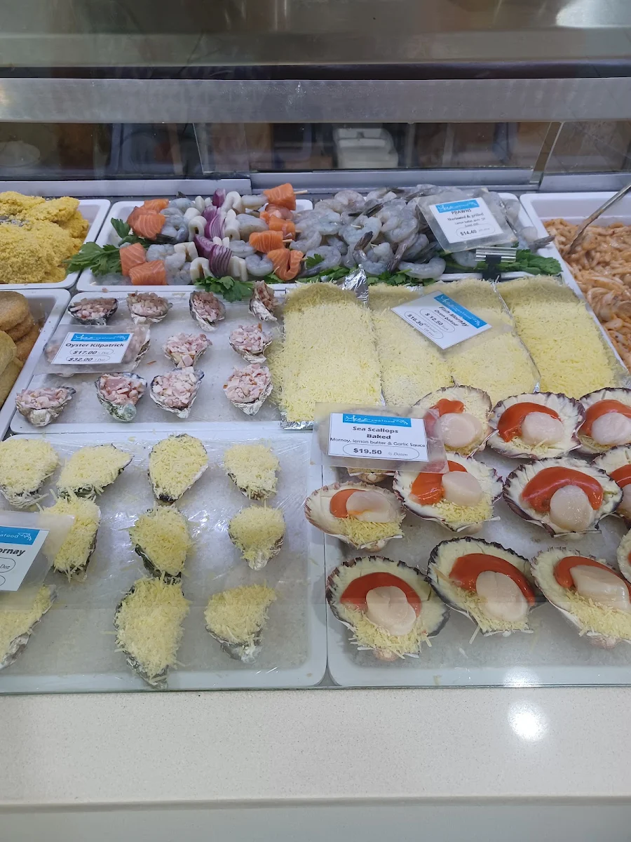 Oysters and Scallops, Aces Seafood