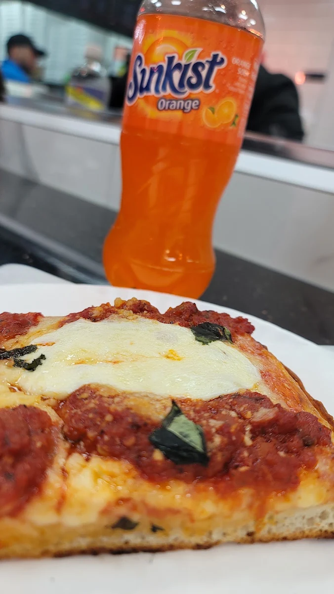Pizza Margherita