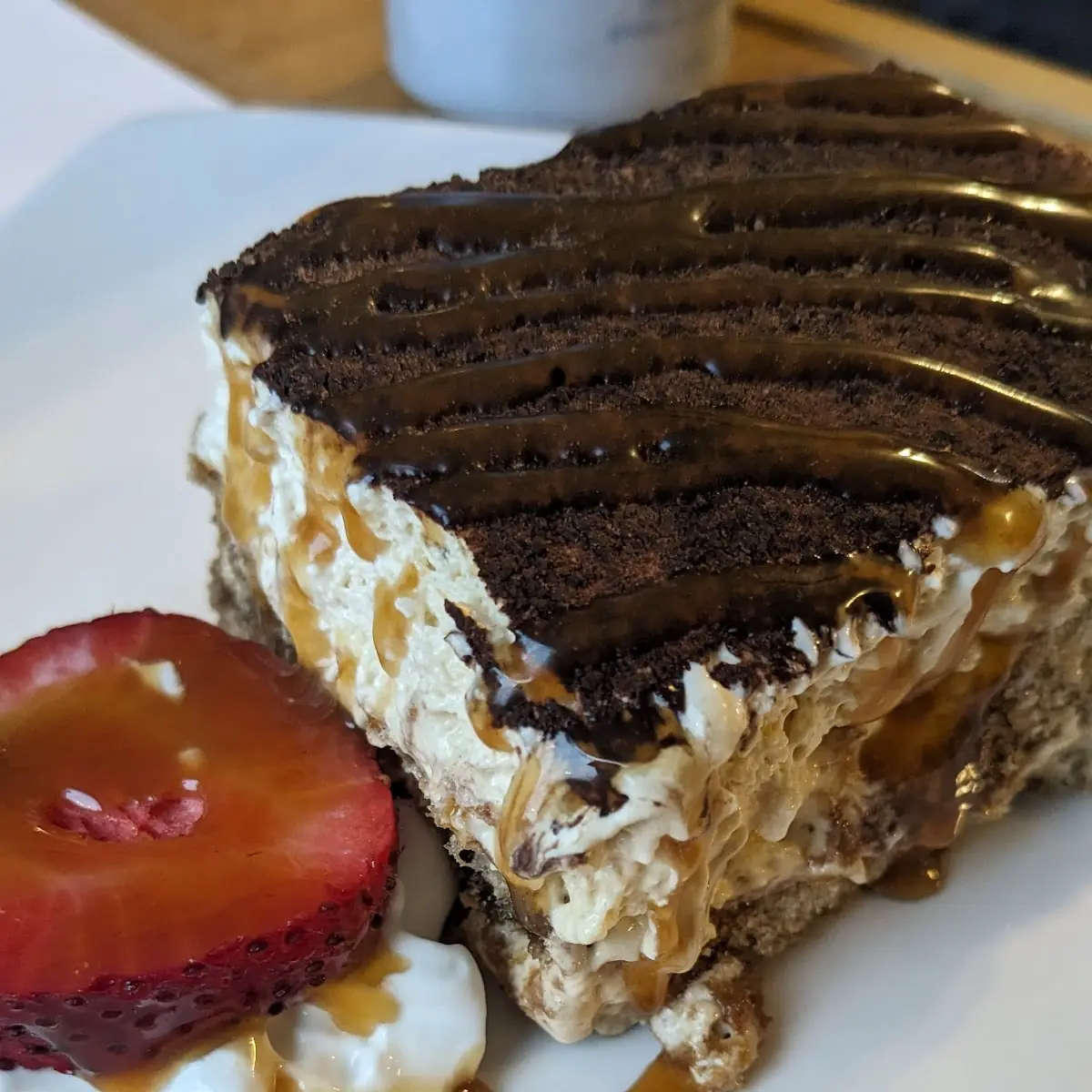 Tiramisu Cake
