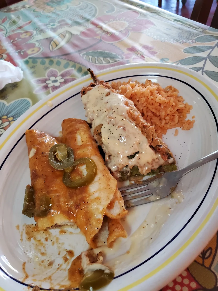 Chile Relleno and Enchiladas