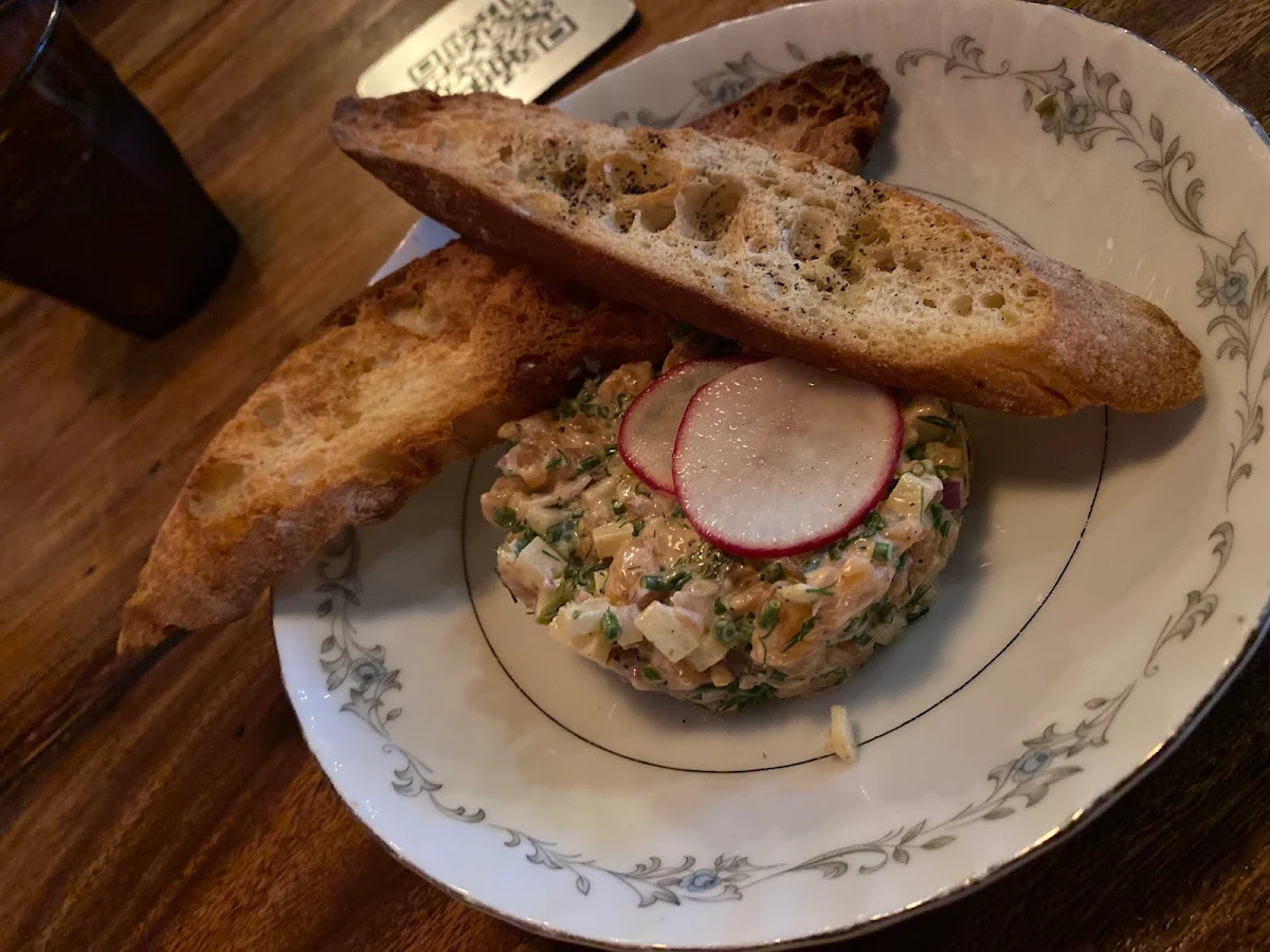 Tartare de Saumon Gravlax, Bistro Le St-Charles