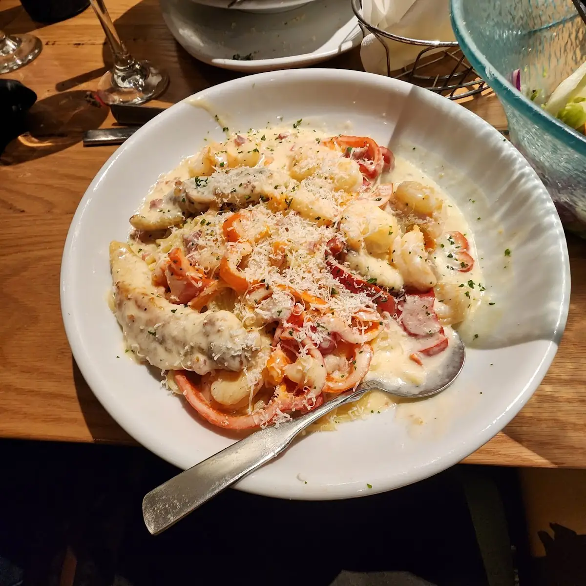 Shrimp and Chicken Carbonara