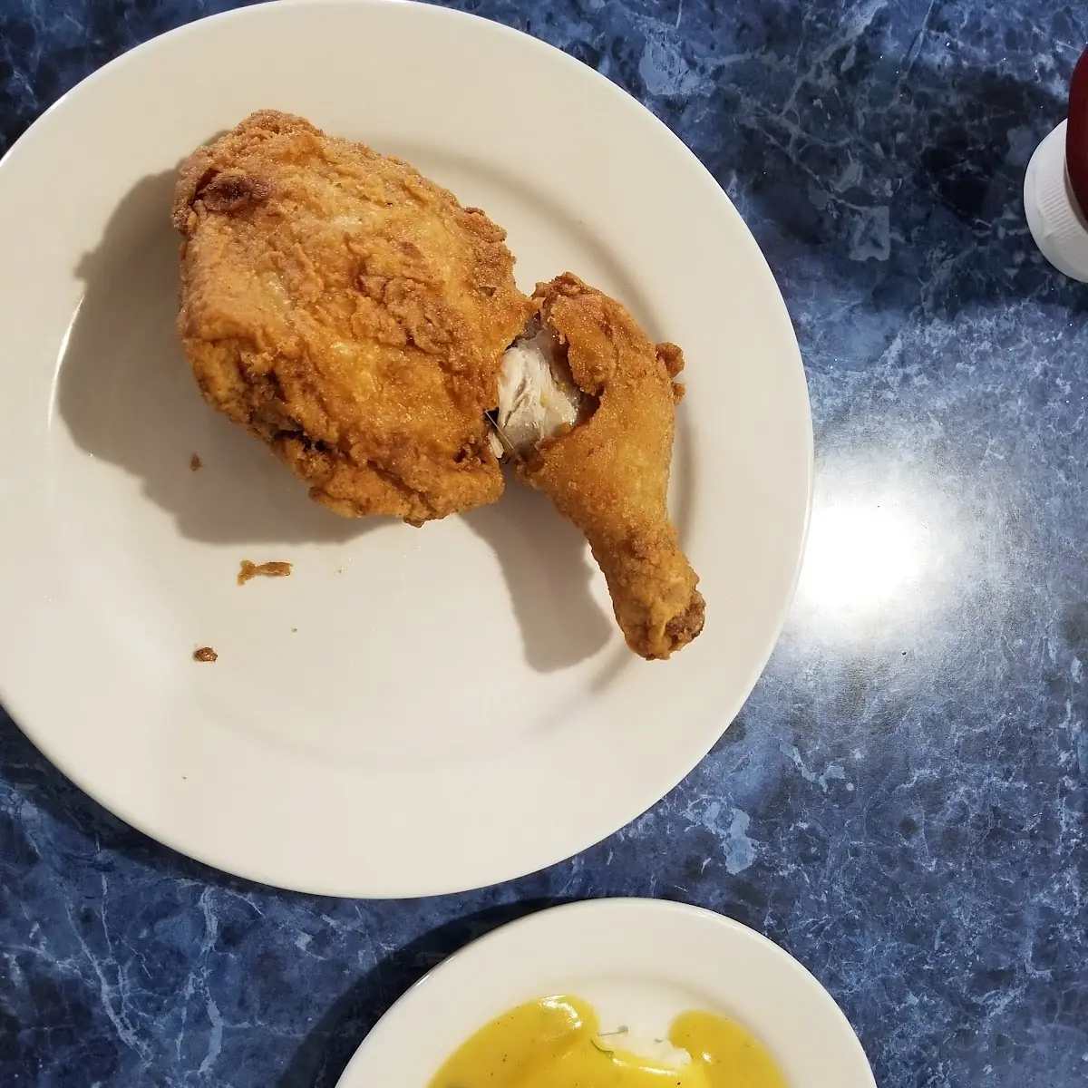 Fried Chicken and Mashed Potatoes with Gravy