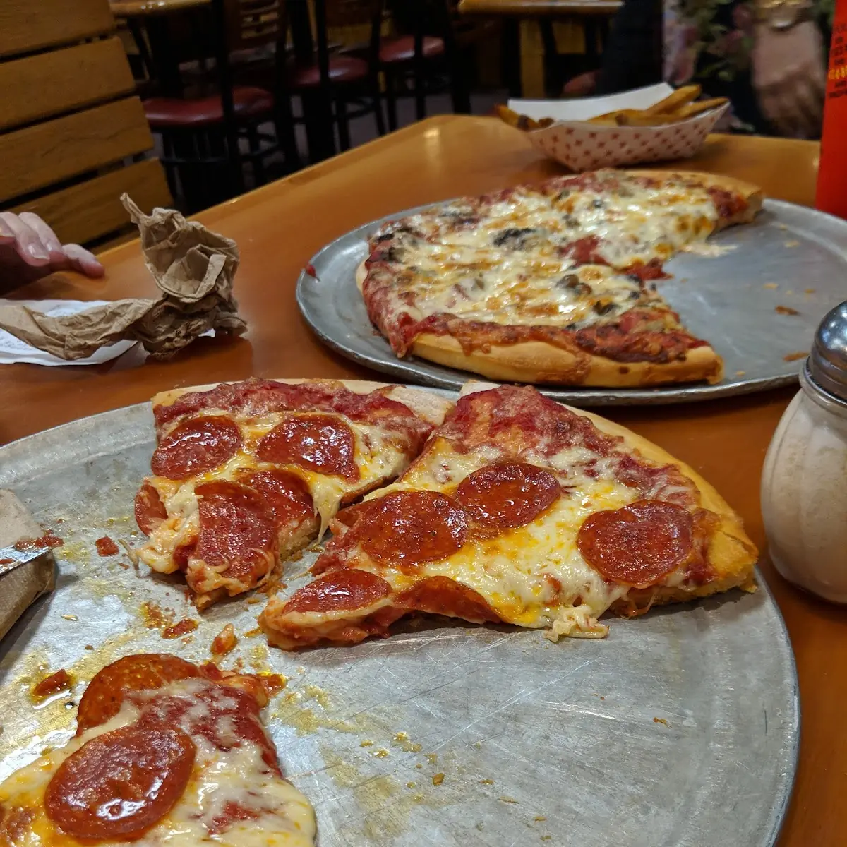 Party Pizza White