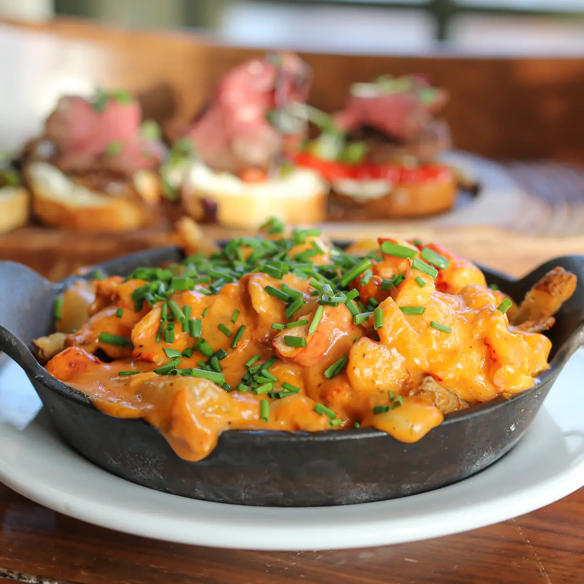 Black & Blue Mac N’ Cheese