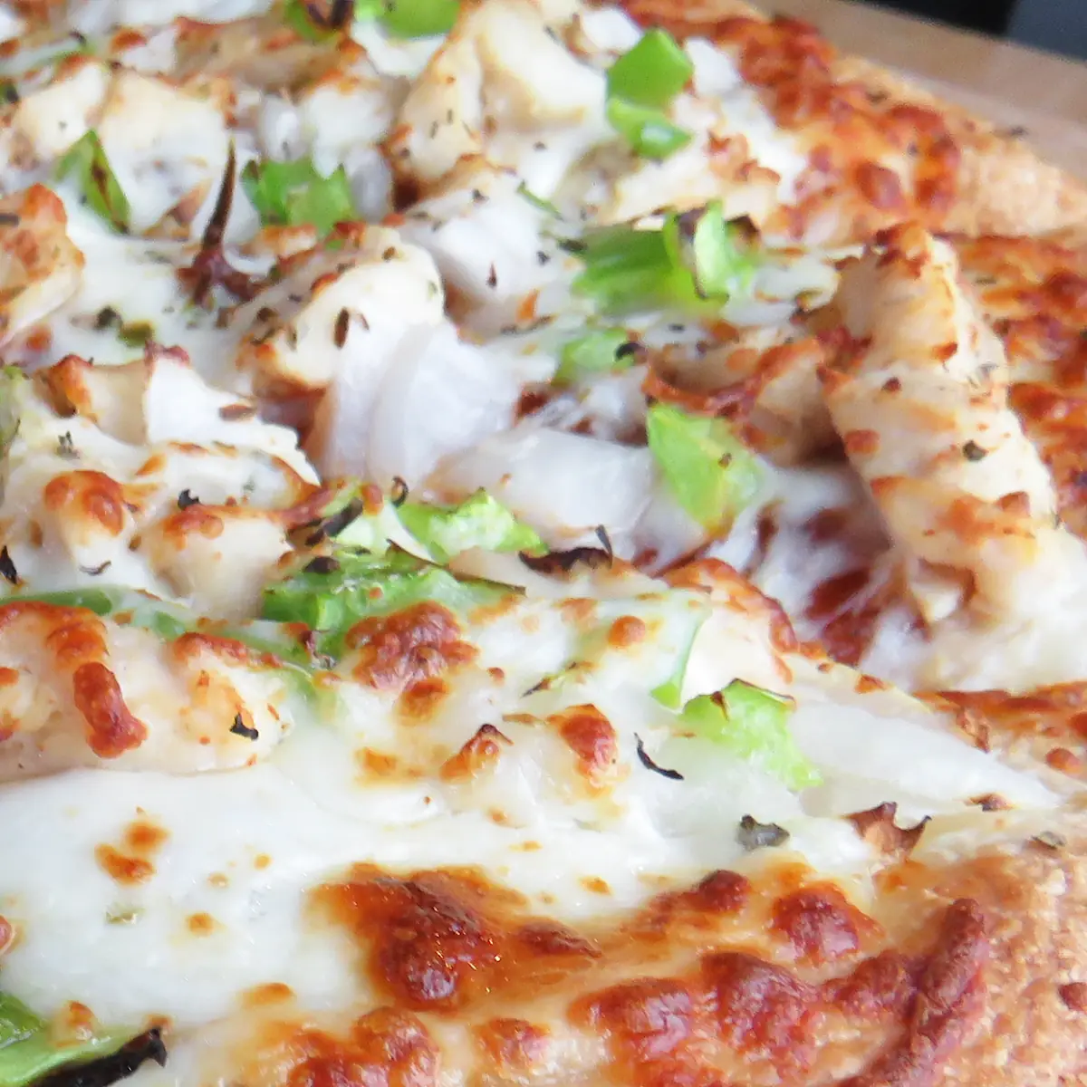 Garlic Chicken Pizza
