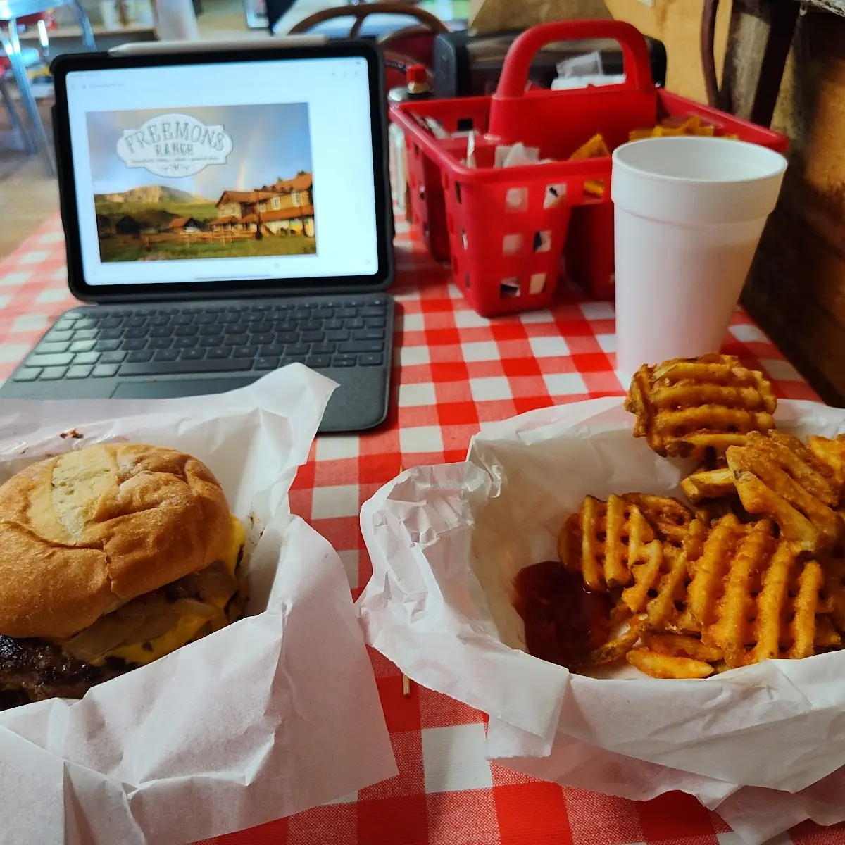 Double Cheeseburger