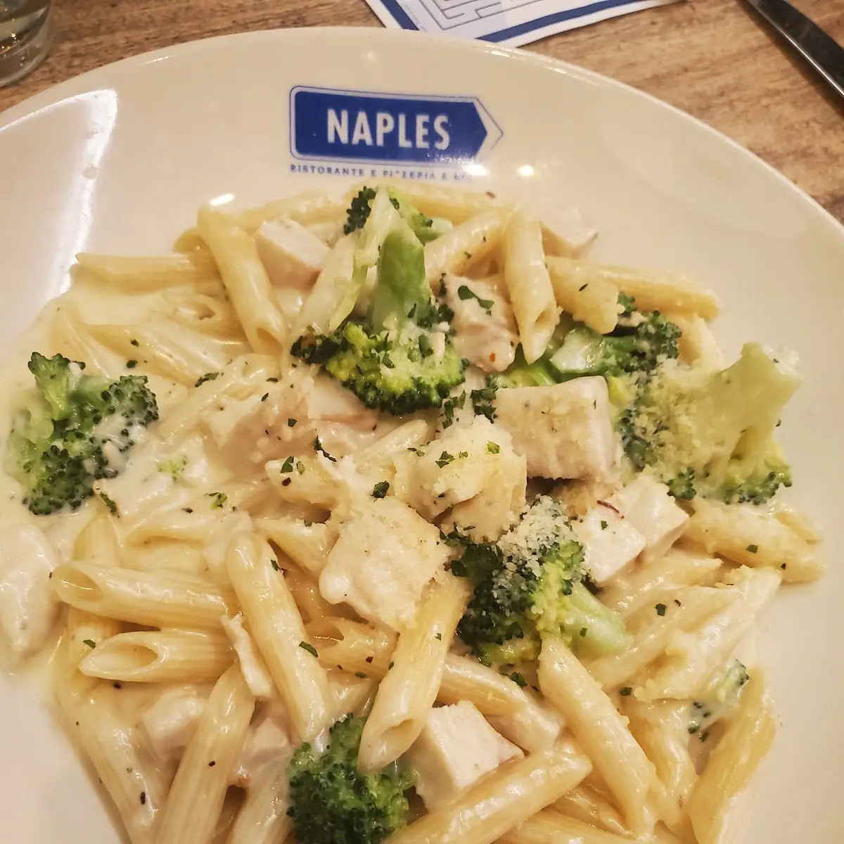 Penne Pasta with Broccoli and Chicken