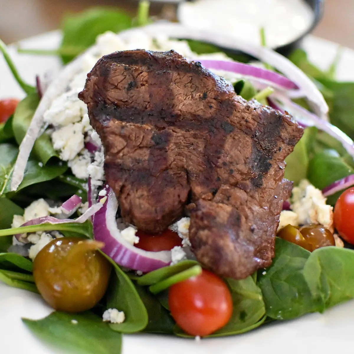 Blackened Beef Tenderloin Salad