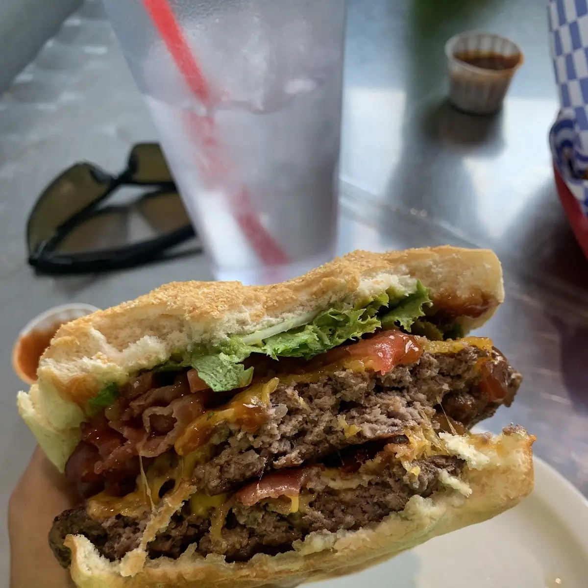 Hot Buff Burger (Regular)
