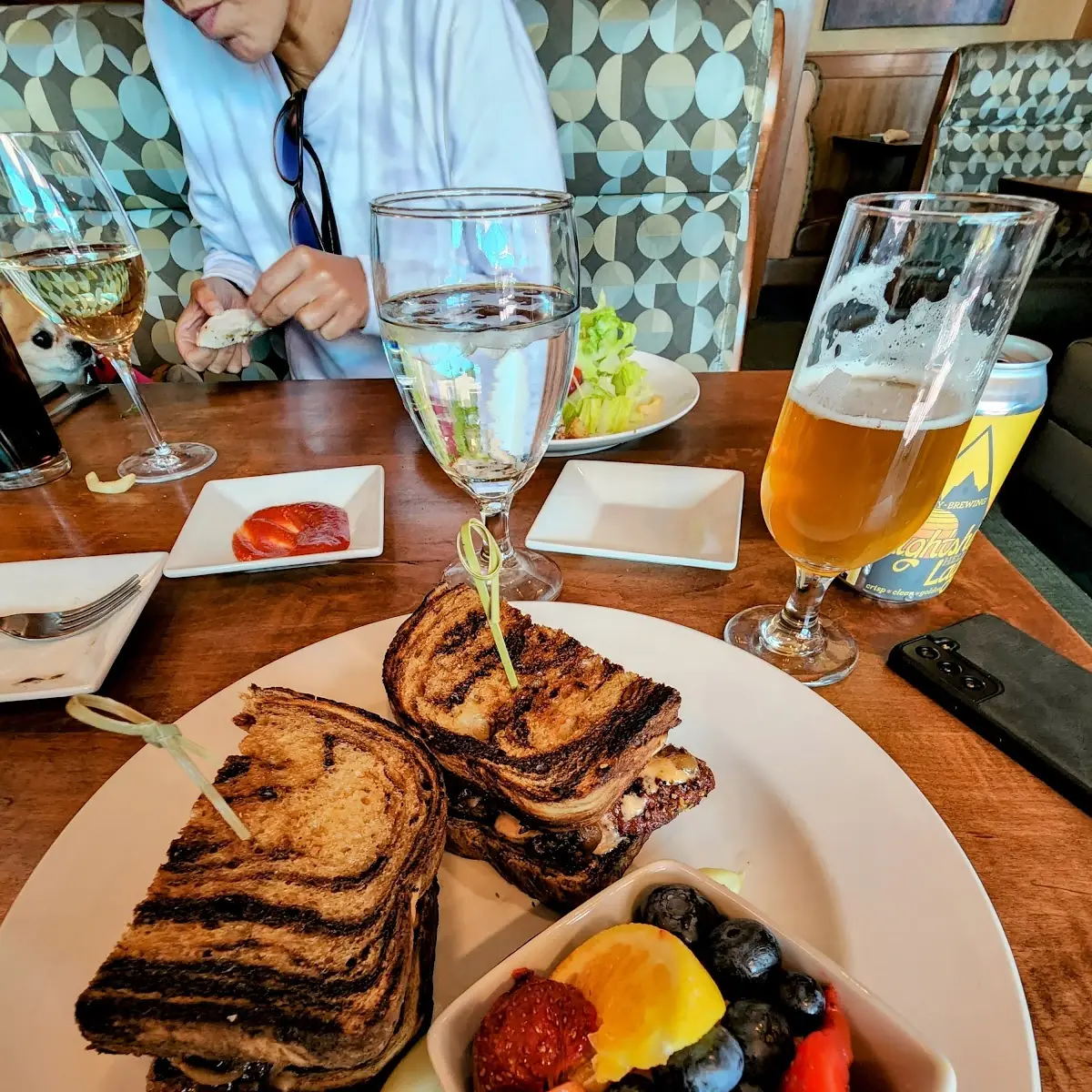 Elk Burger