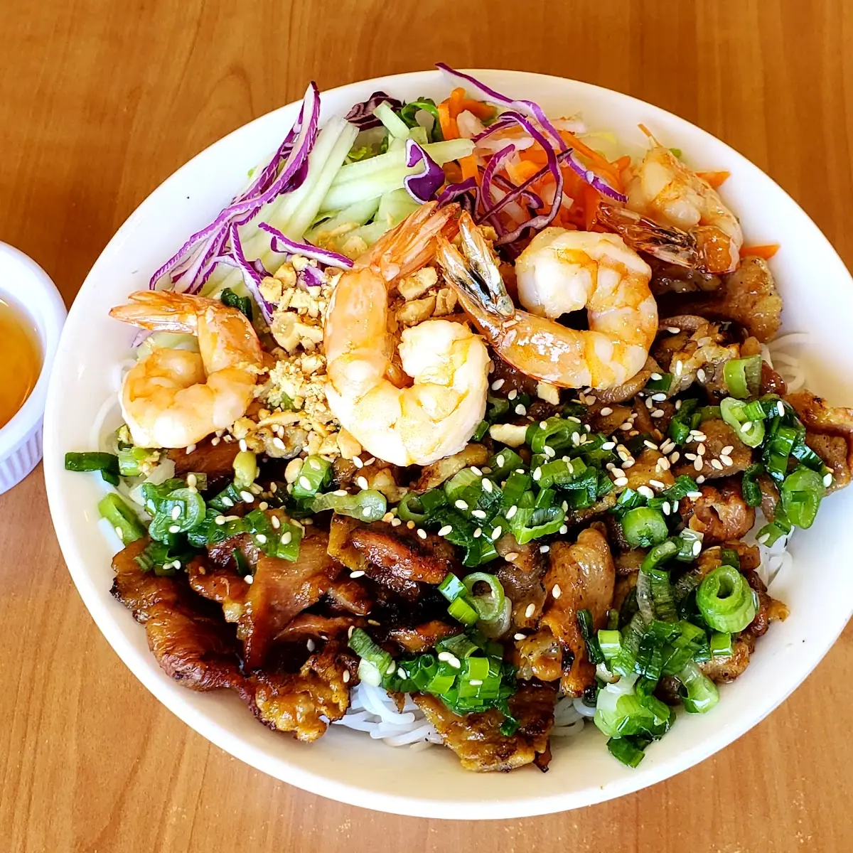 Bùn Tôm Thịt Nướng