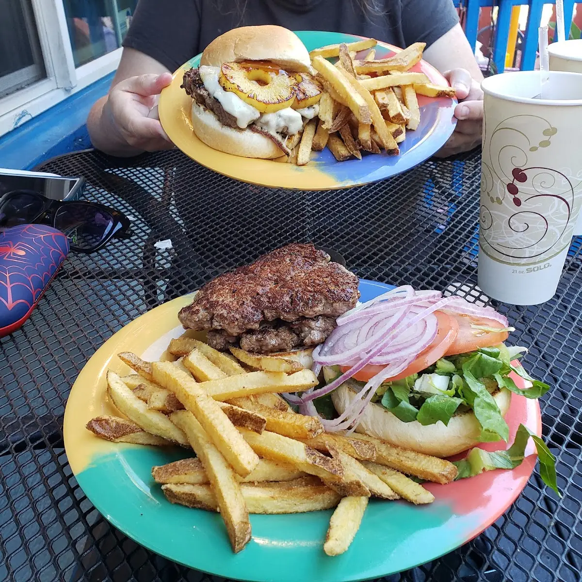 Double Hamburger Hawaiian Burger