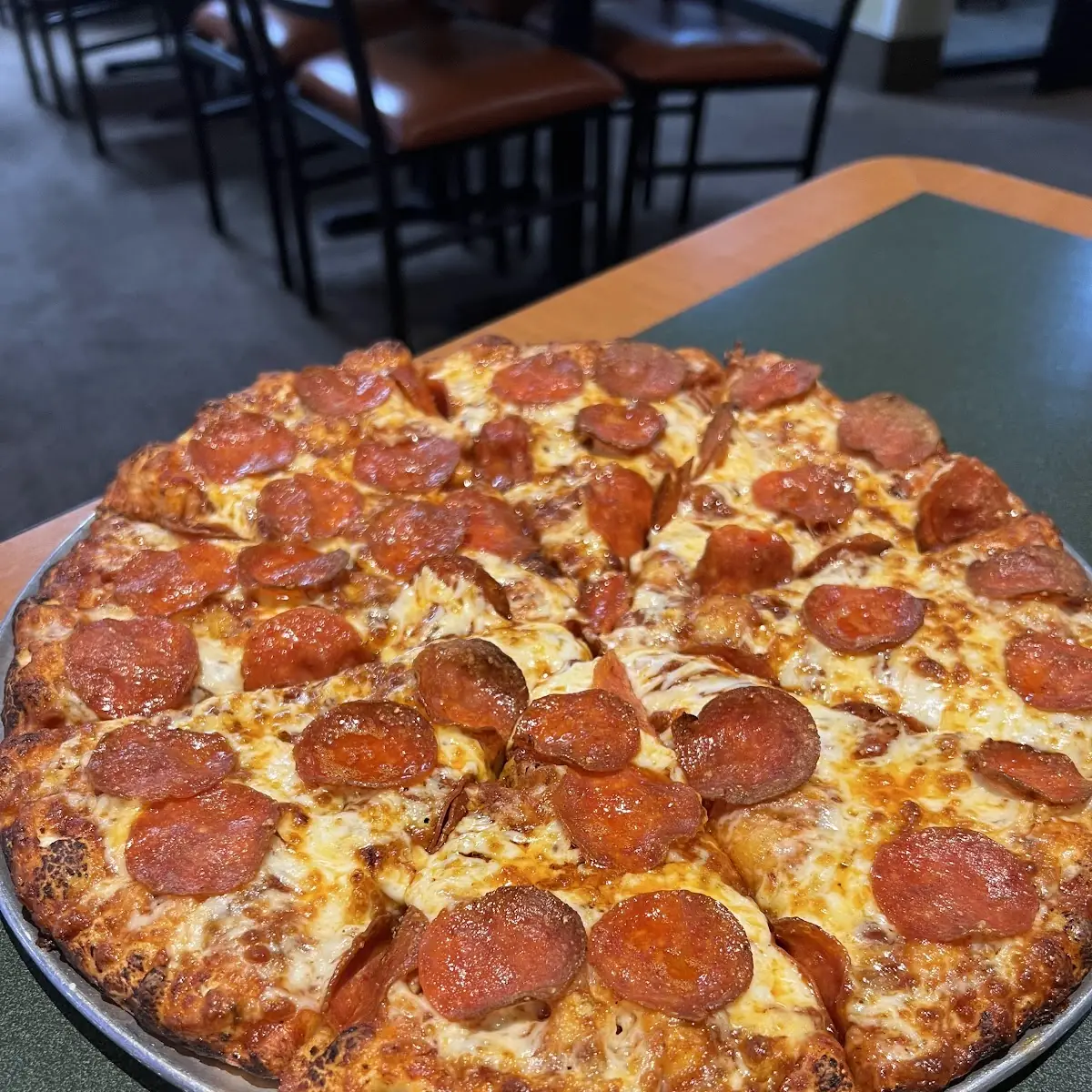 Medium Pepperoni Pizza