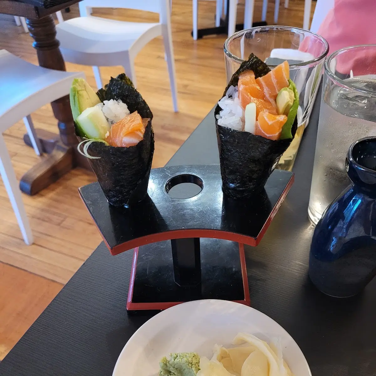 Hand Roll