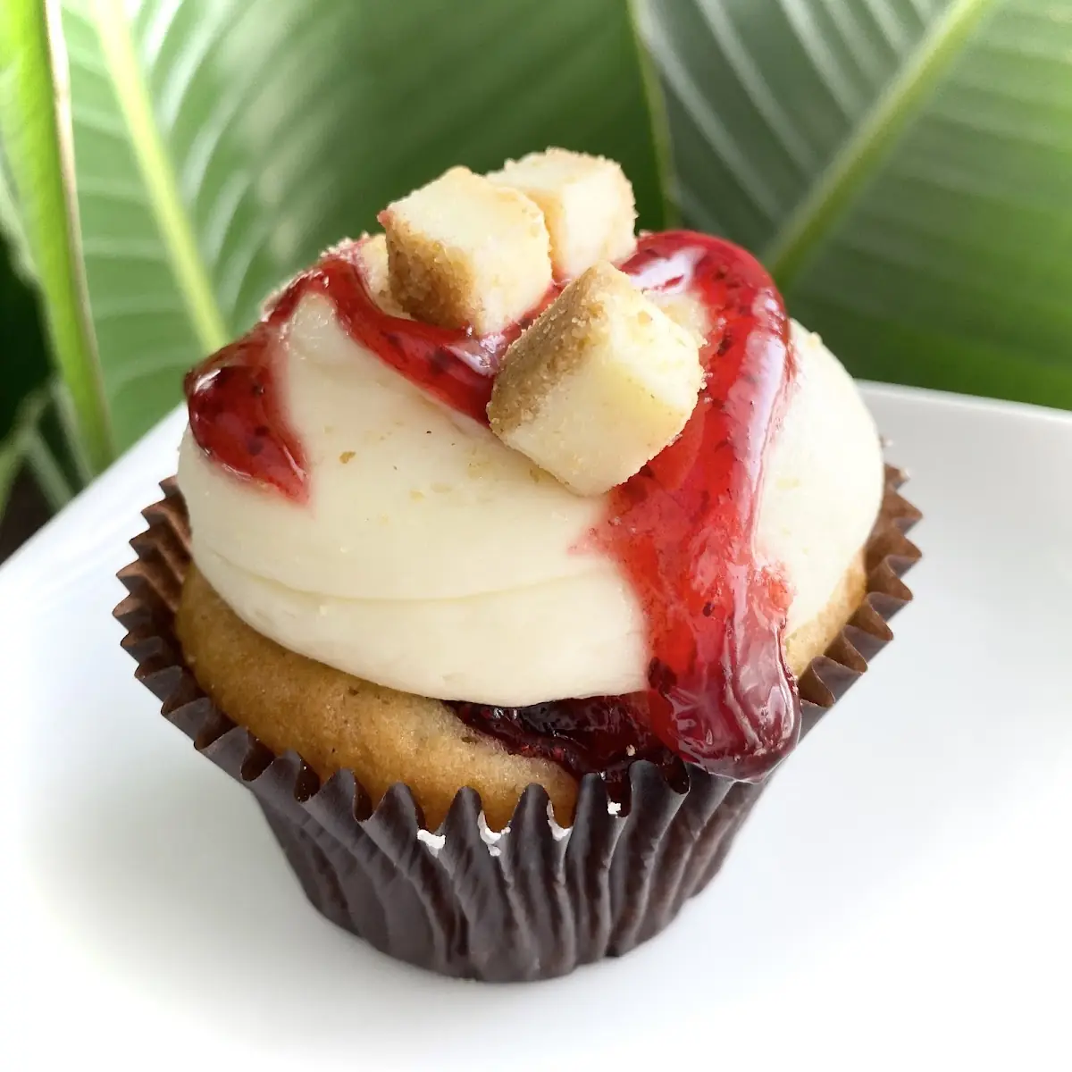 Strawberry Cheesecake Cupcake