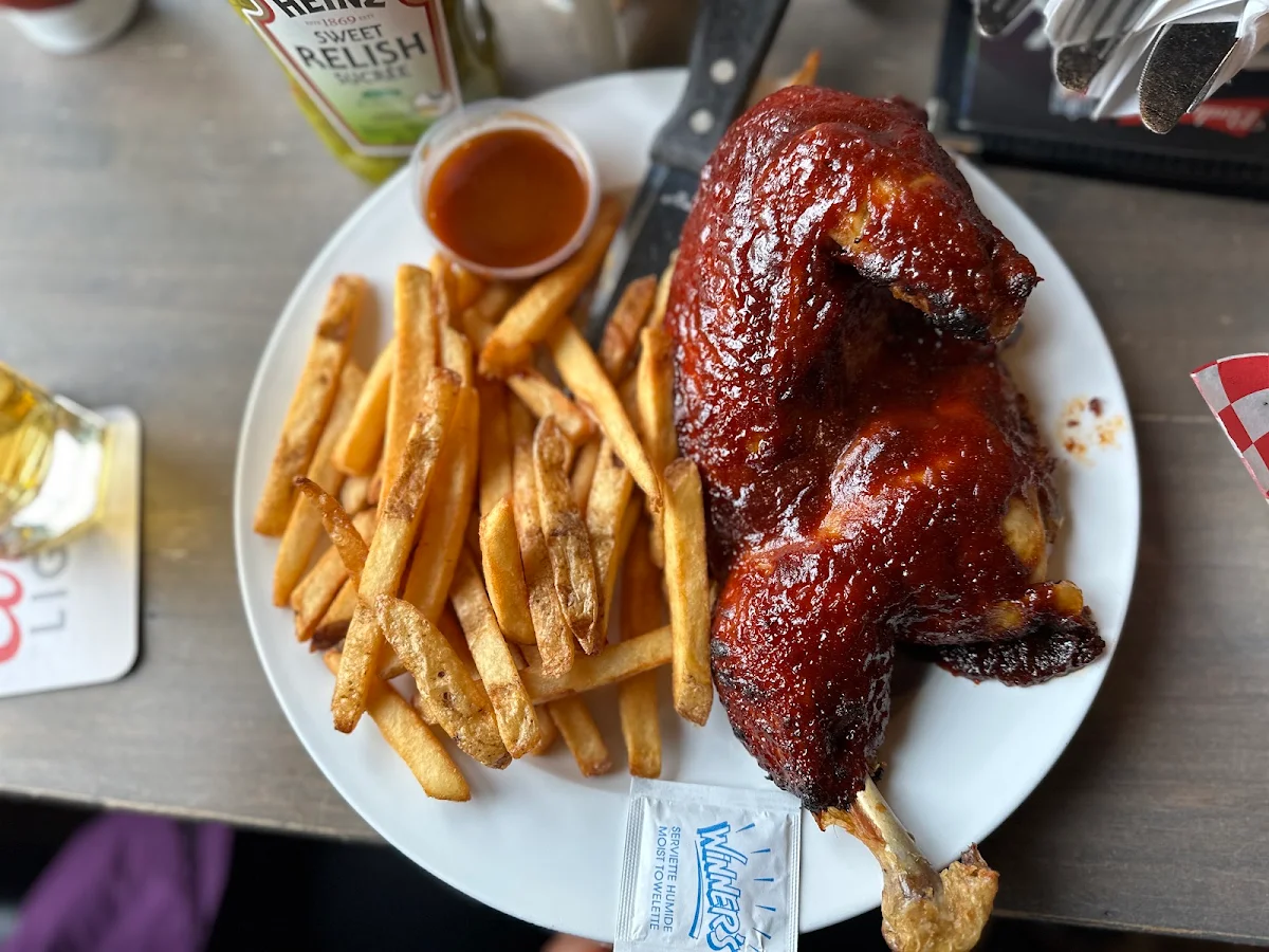 Half BBQ Chicken, Chuck's Roadhouse Bar and Grill