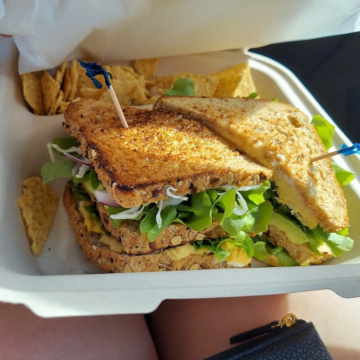VLT -Smoked Tempeh Sandwich