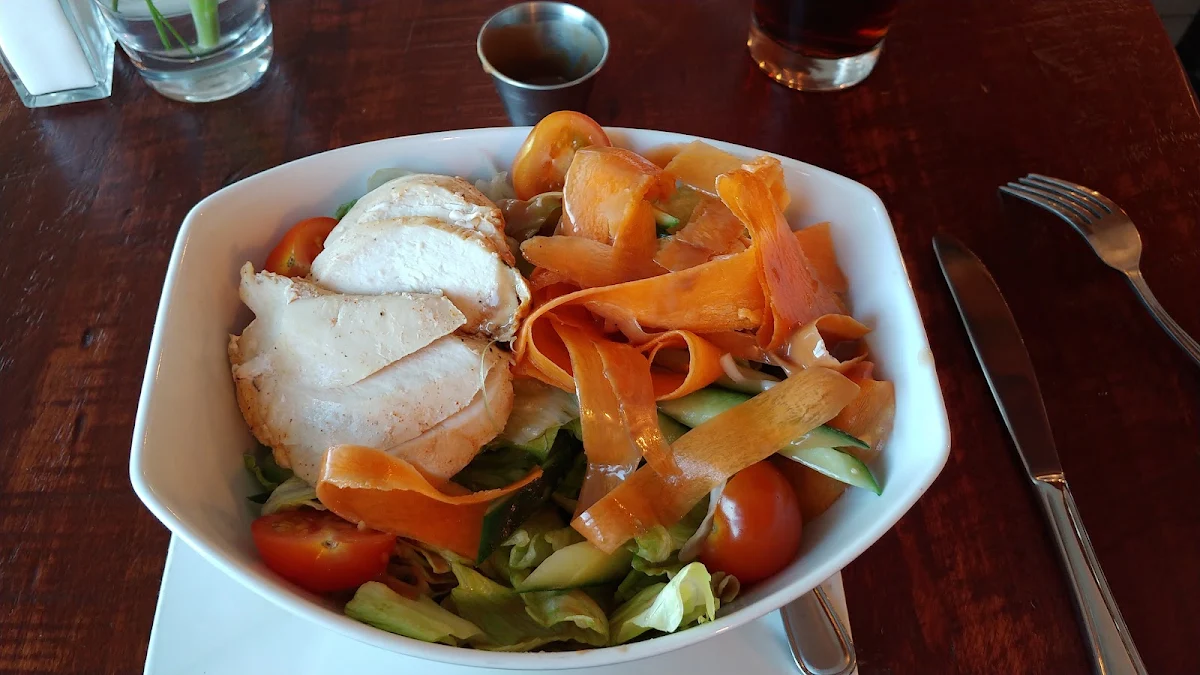 Garden Salad with Chicken