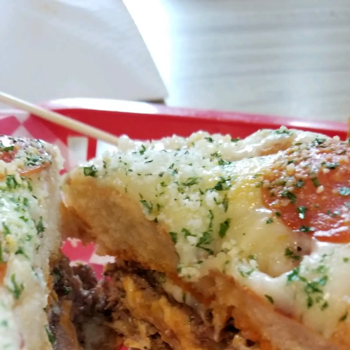 716 Burger