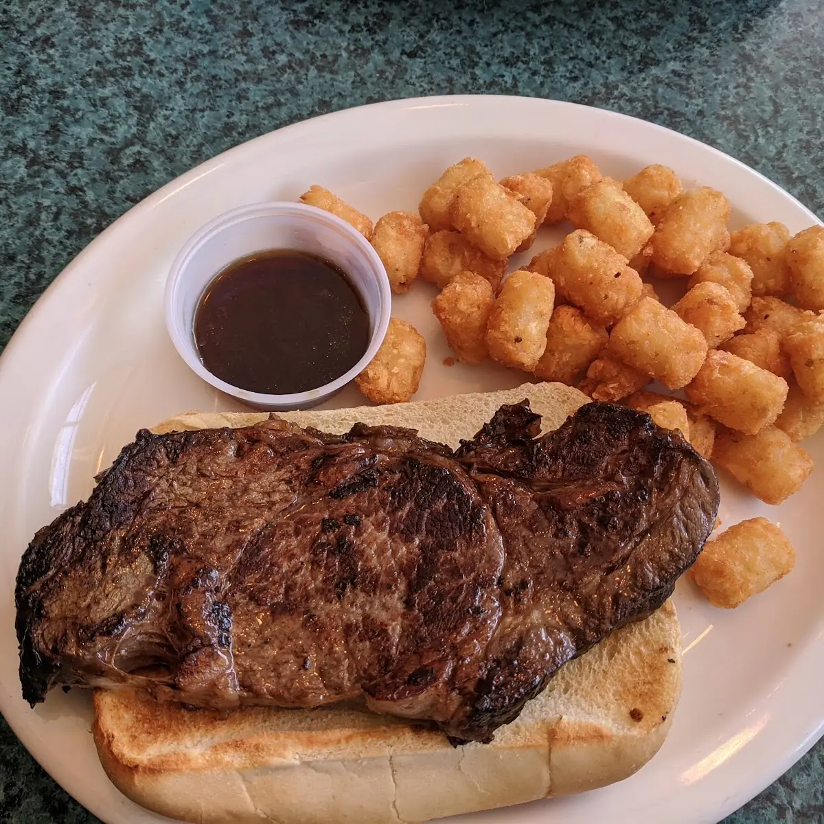 Prime Rib Sandwich w Tots