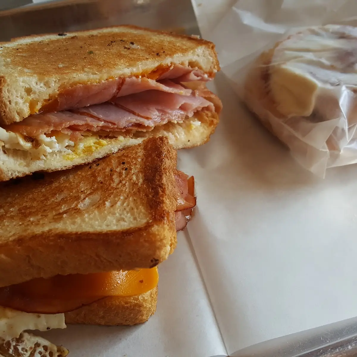 Kids' Denton's Ham and Cheese Sandwich