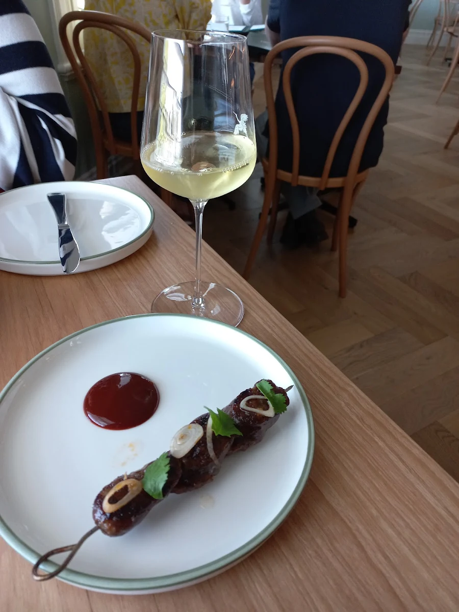 Skewered Sausage Entree, Sawyers Arms Tavern