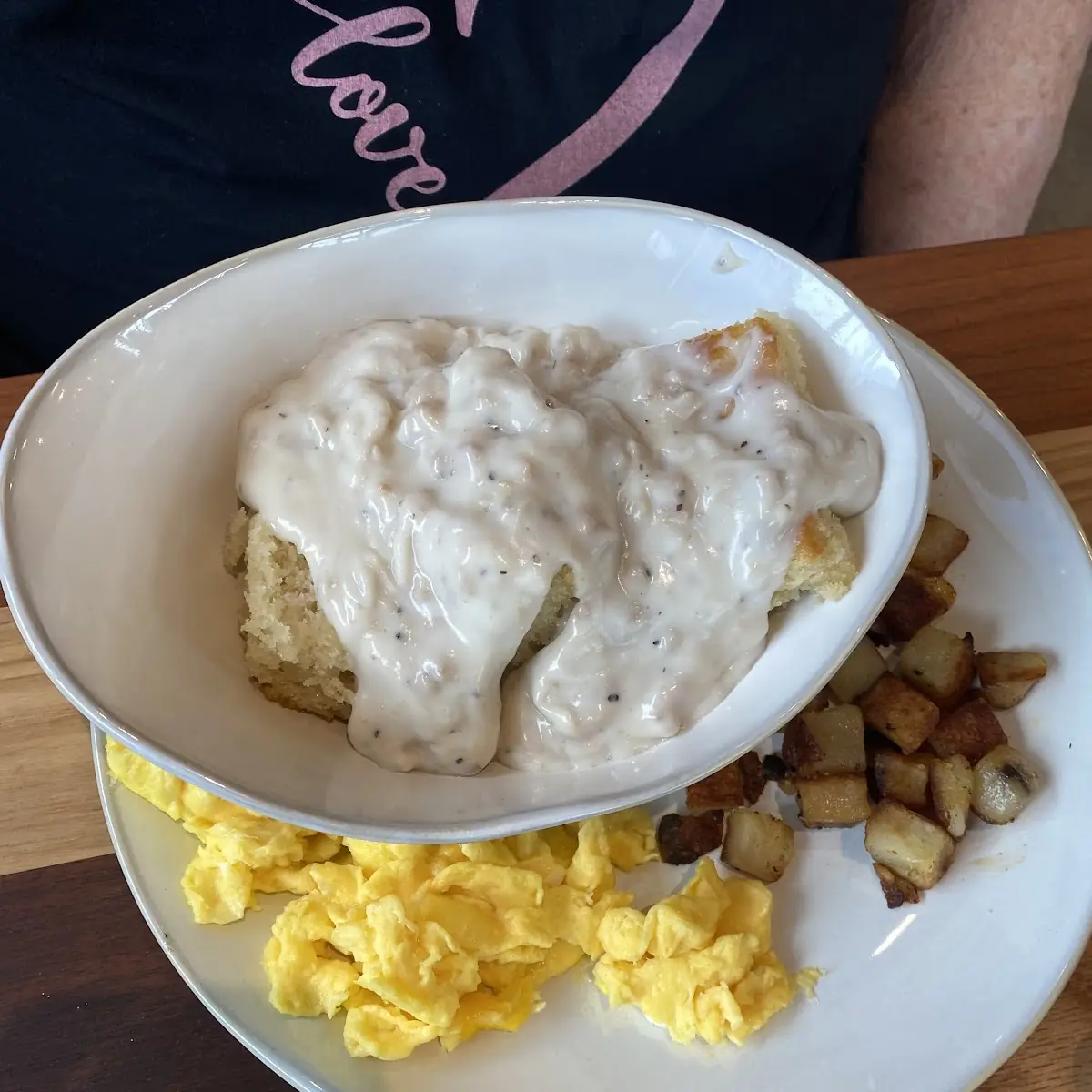 Yum I Love Biscuits & Gravy