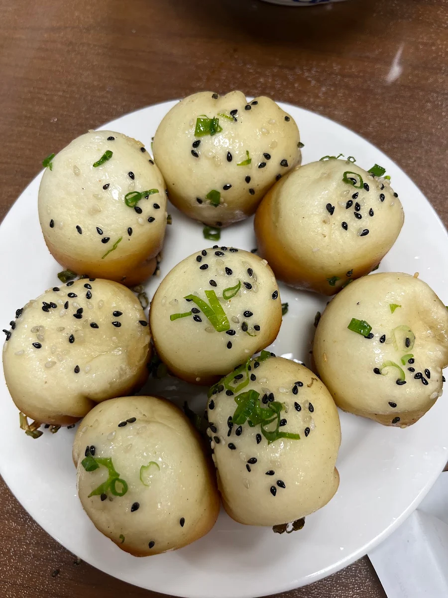 Pan-Fried Pork Buns with Sesame
