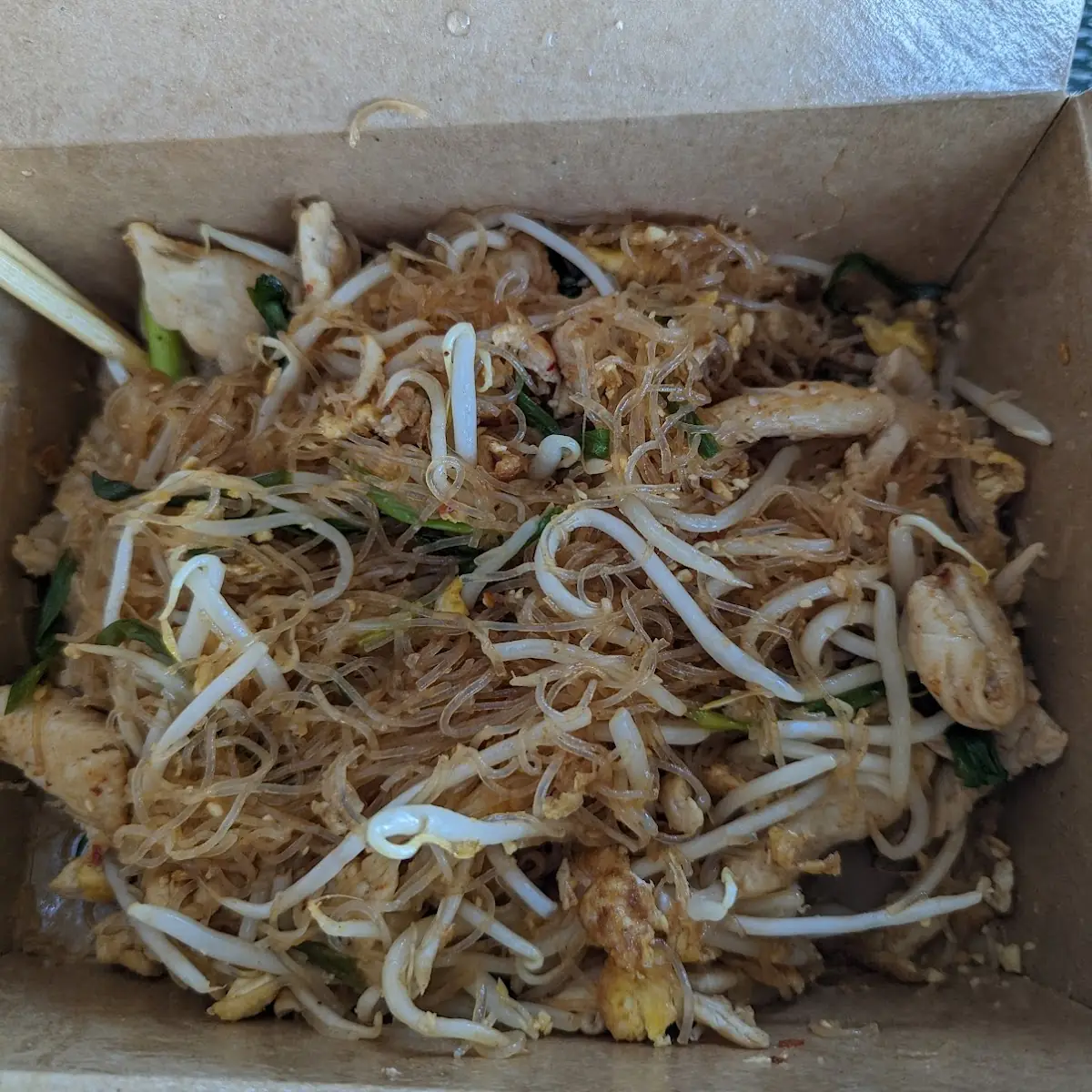 Woon Sen Pad Thai & Gyoza