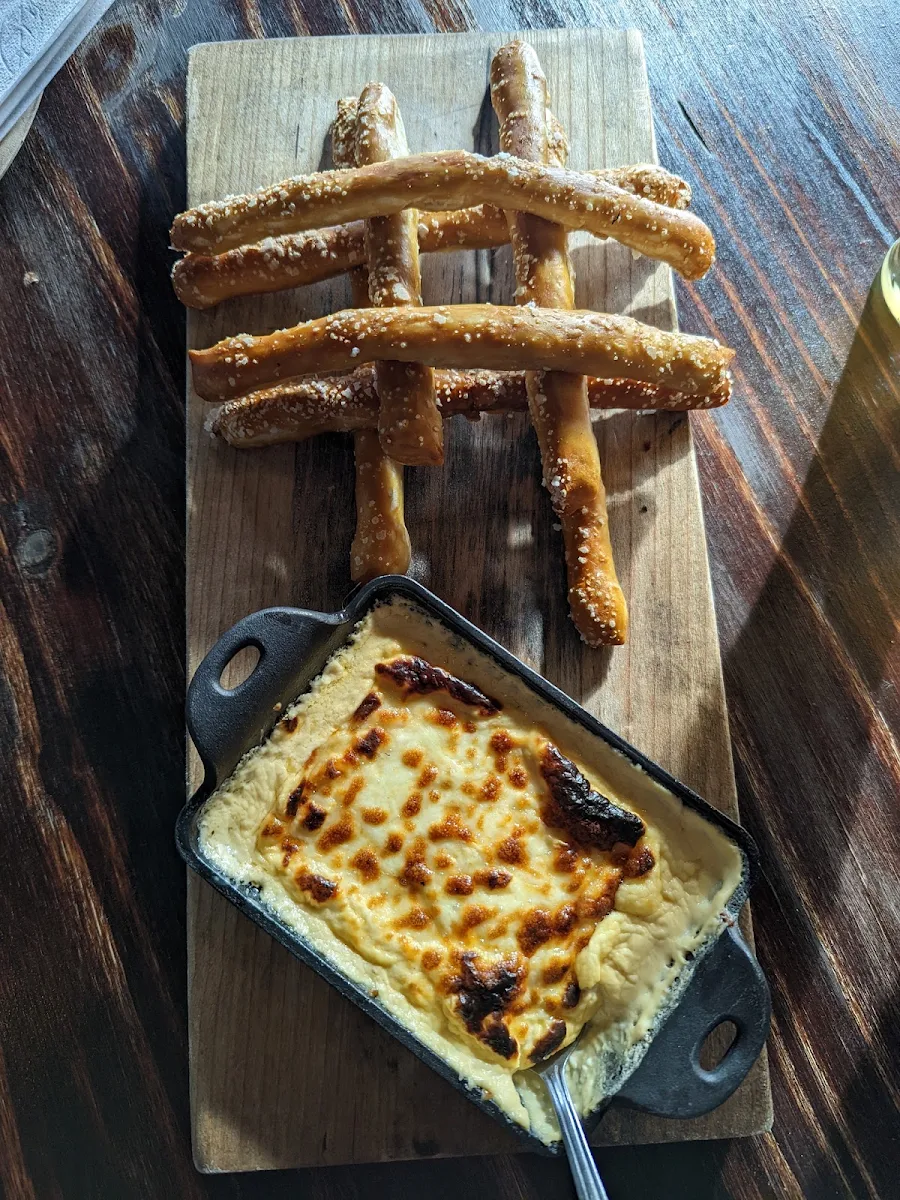 Beer Cheese Pretzels
