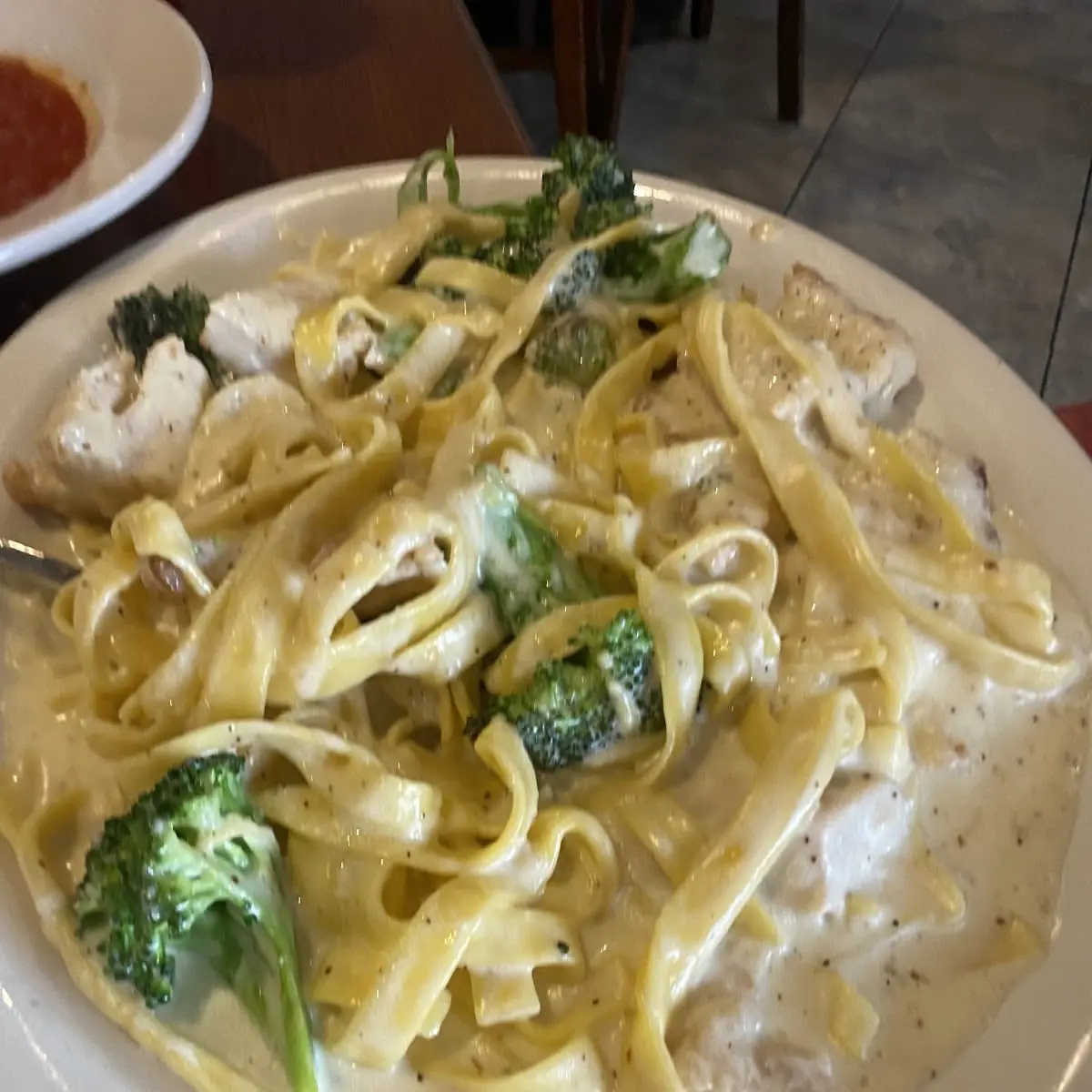 Fettuccine Chicken Broccoli Cream