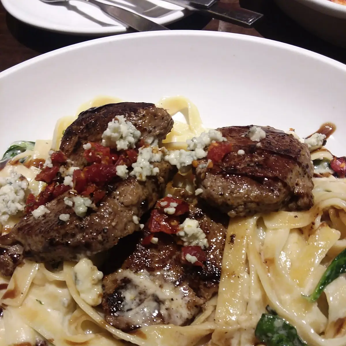 Steak Gorgonzola Alfredo