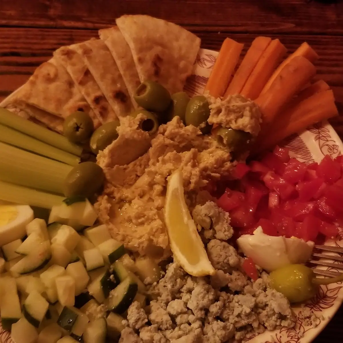 Hummus Plate