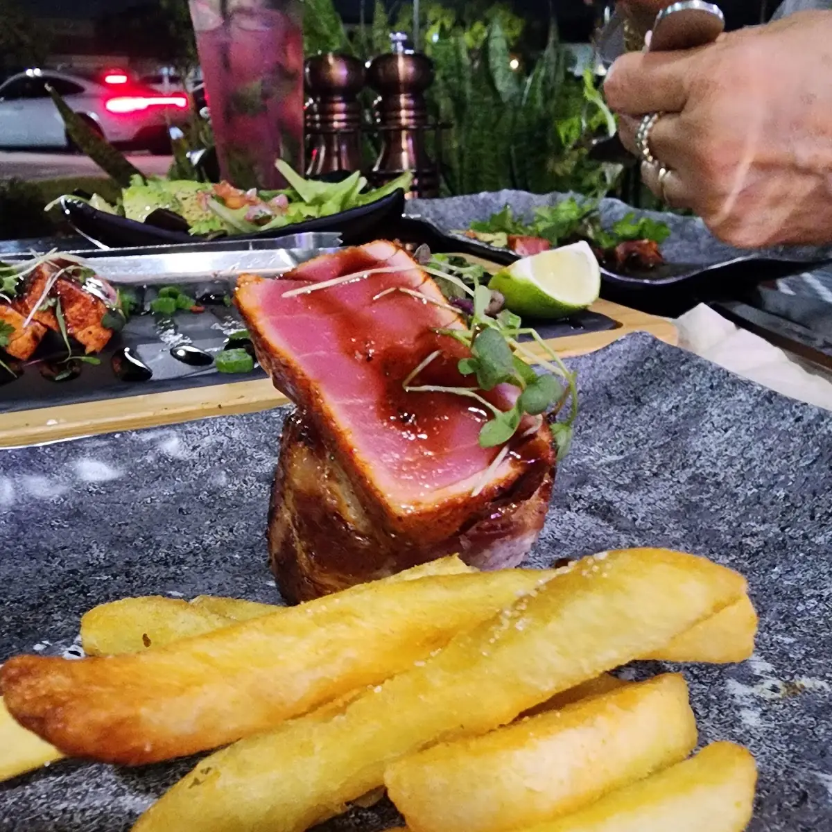 Seared Tuna with Scallions