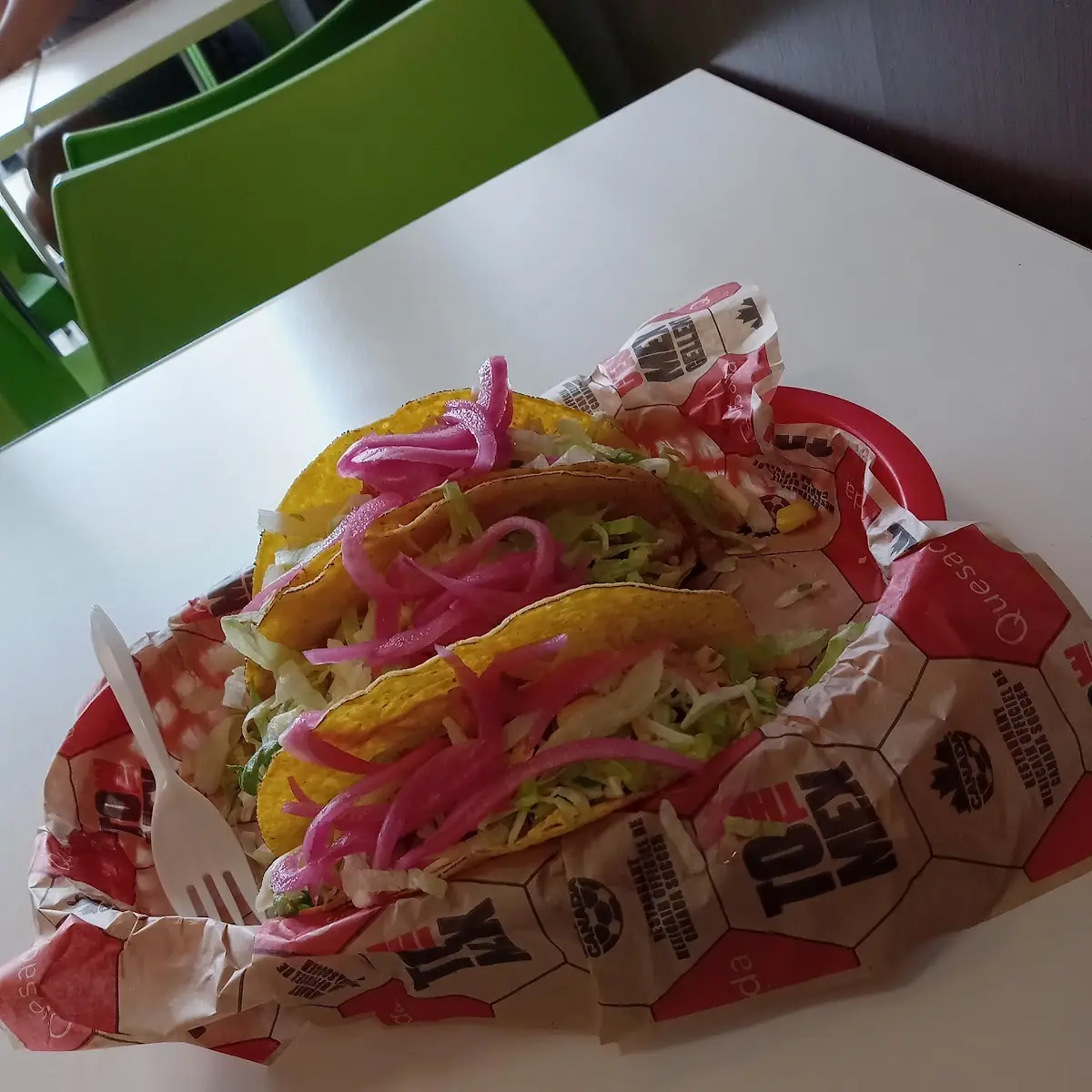 3 Hard Tacos