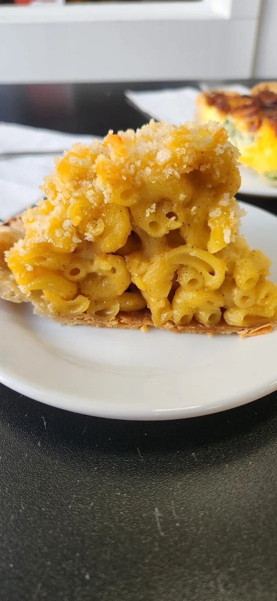 Mac & Cheese Pie