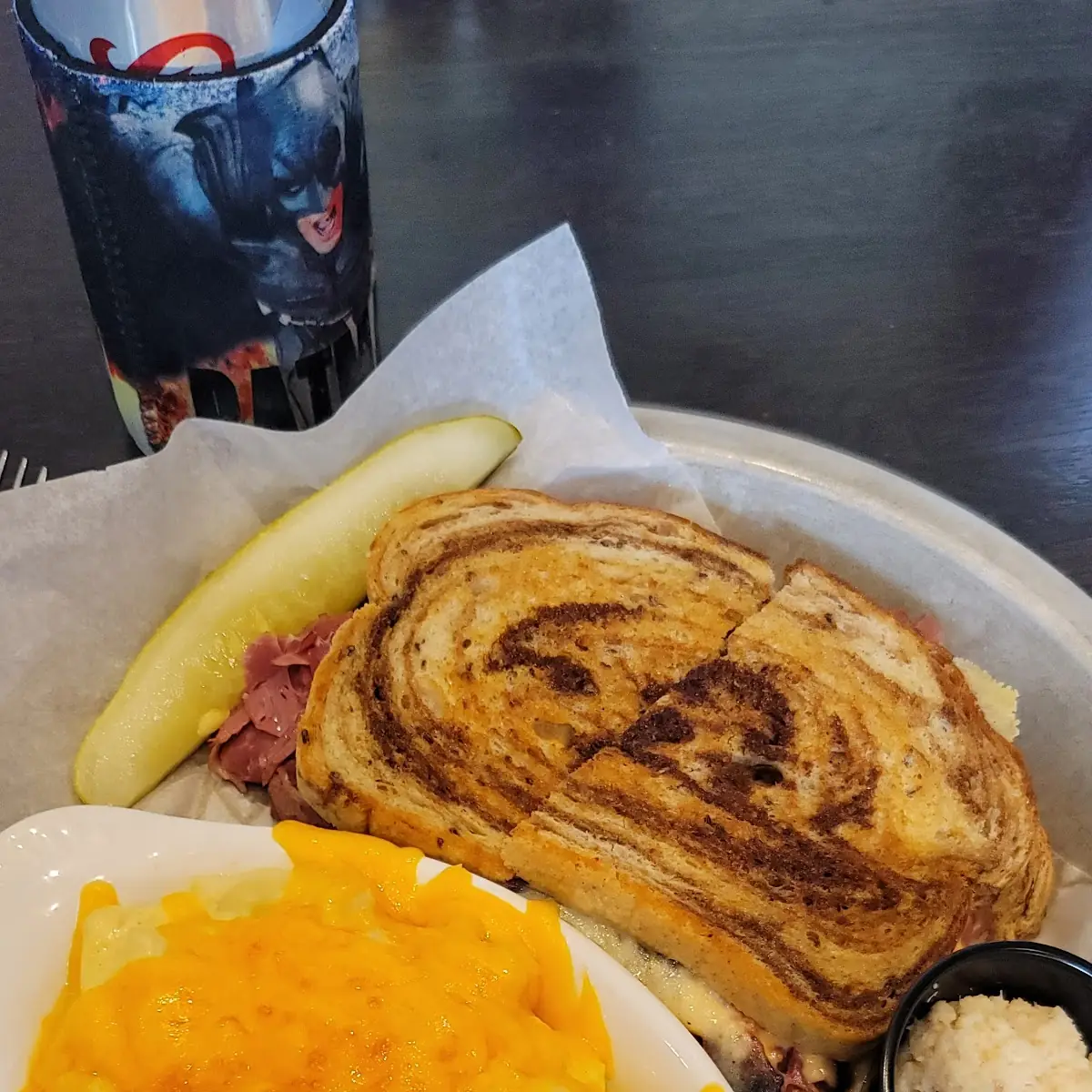 Reuben Sandwich with Mac and Cheese