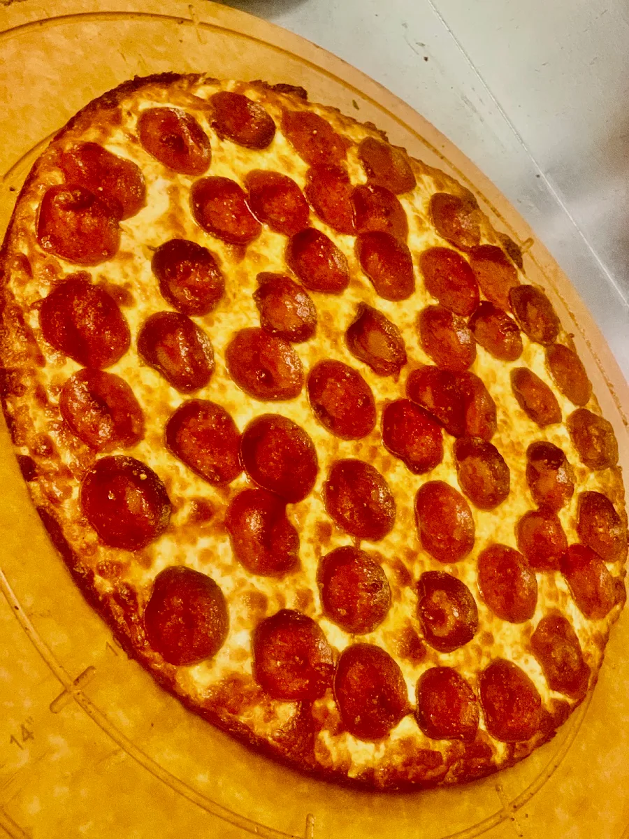 Pepperoni Pizza, Kwantlen Pizza Fleetwood Fraser Hwy