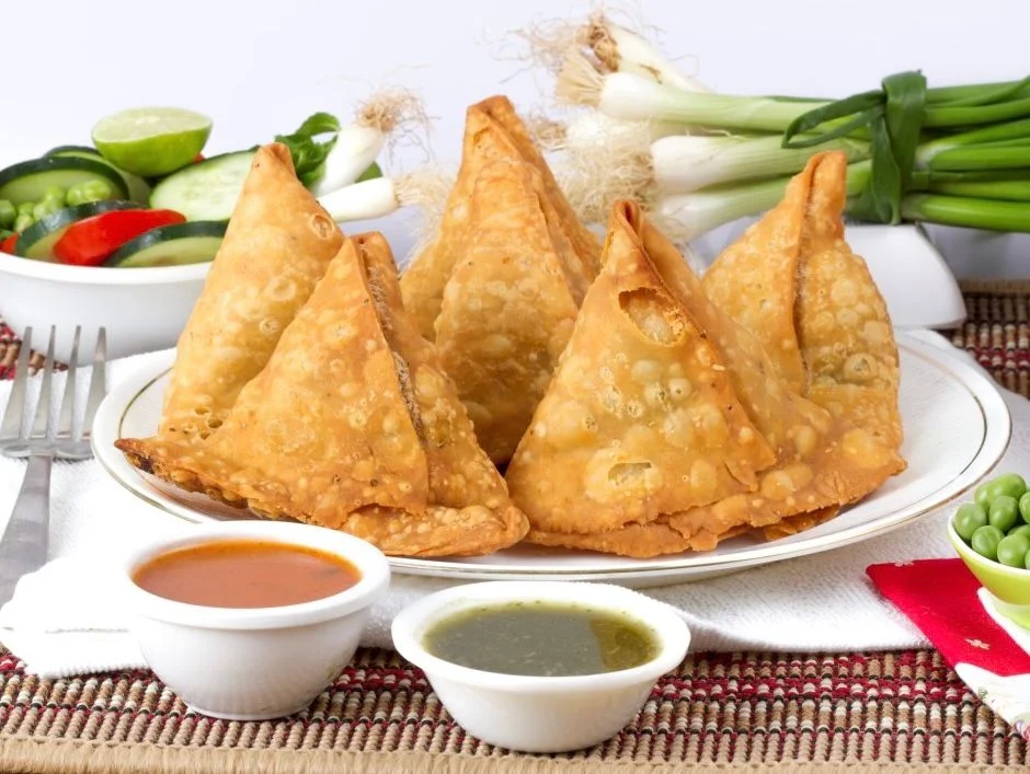 Samosa Vegetarian, Kwantlen Pizza Fleetwood Fraser Hwy