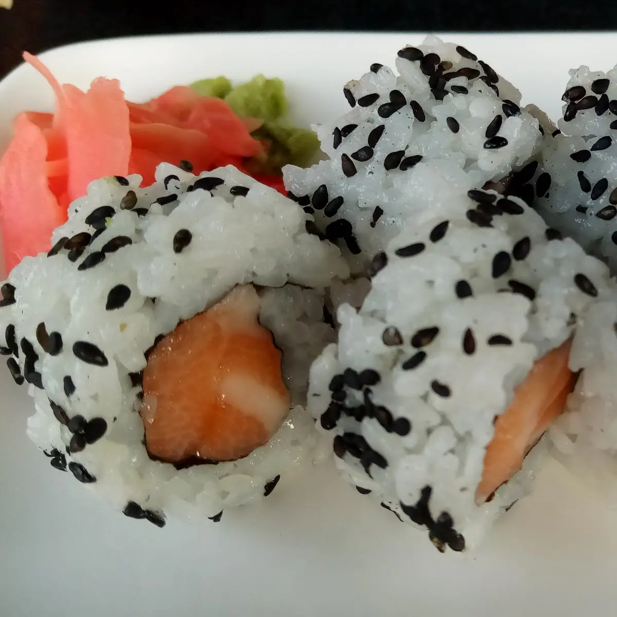 Salmon Roll