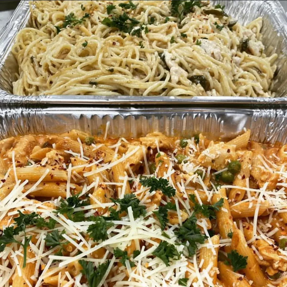 Pasta Combination Family Tray
