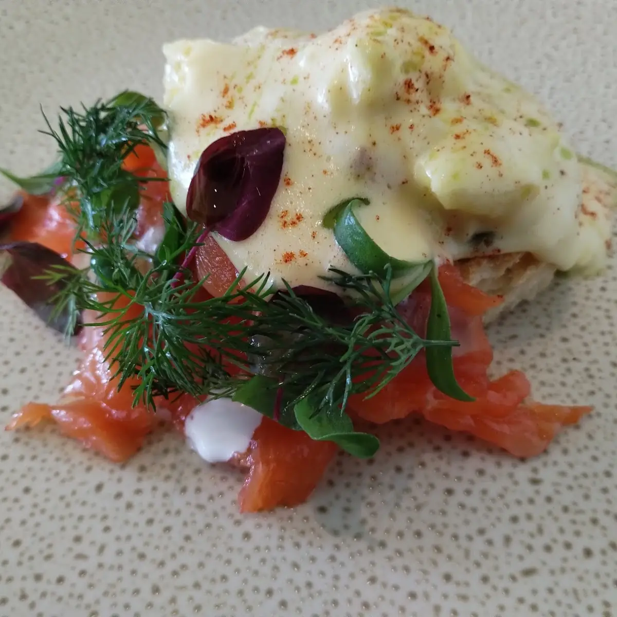 Eggs Benedict